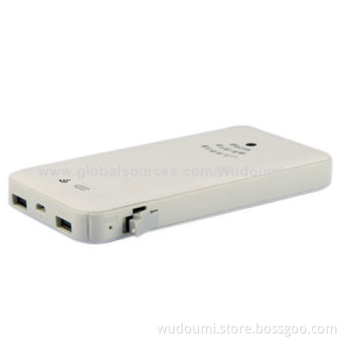 WiFi router with power bank